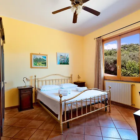 Villarosa, Tra Mare E Montagna * Linera